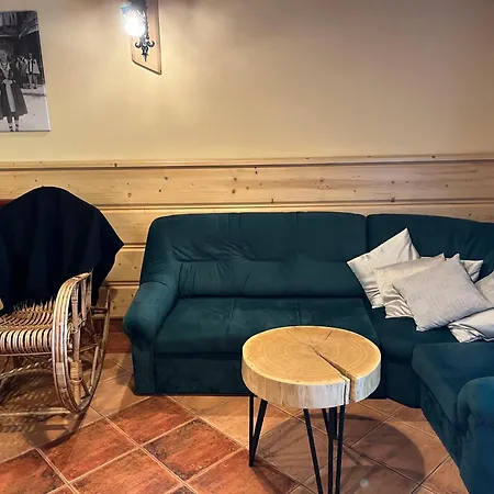 Goscinne U Naglaka לינה וארוחת בוקר זאוב