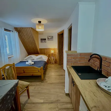 Bed & Breakfast Goscinne U Naglaka Zab